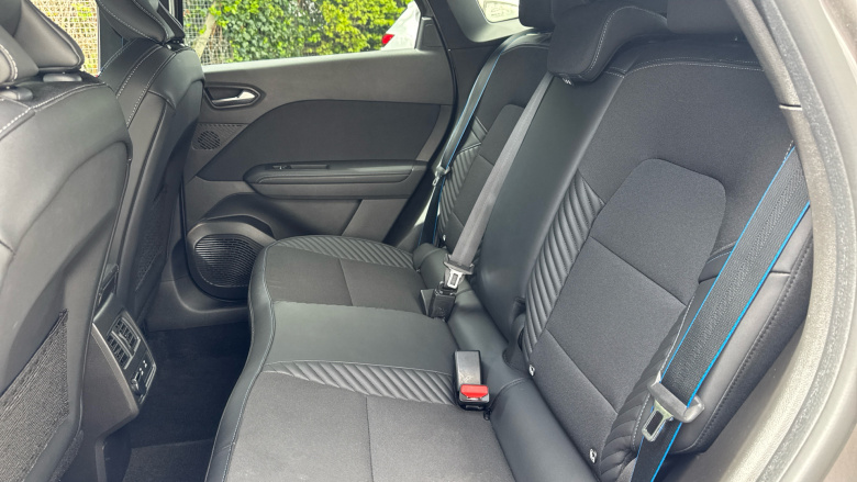 Renault Symbioz 1.6 E-Tech FHEV 145 Techno Esprit Alpine 5dr Auto Hybrid Estate